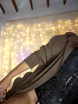 Juanelopez1 online show from 02-10-25, 03:35