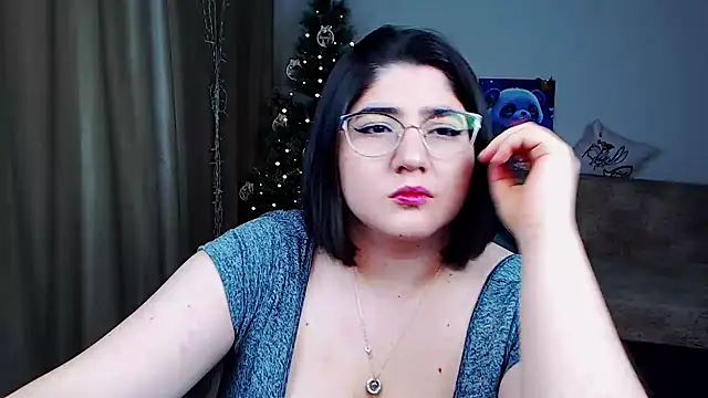 Crazy Bunya online show from 12-22-24, 02:16