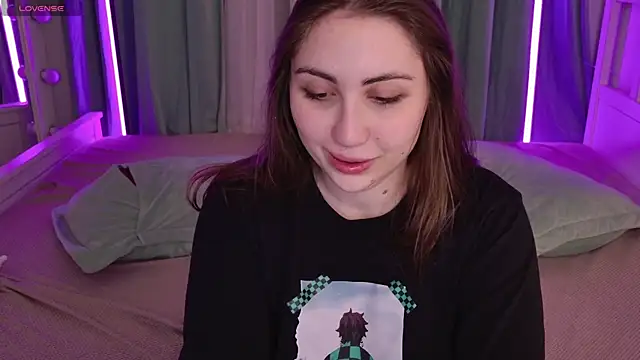 Snapshot of WinryRoss chatting on 03-04-26, 04:07 WinryRoss online show from 03-04-26, 04:07