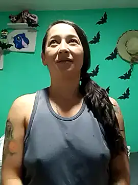 emilypoppy3 online show from 01-28-25, 01:05