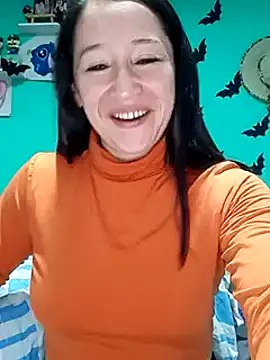 emilypoppy3 online show from 02-03-25, 03:27