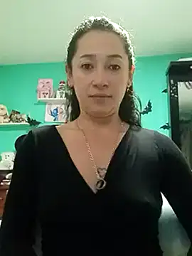 emilypoppy3 online show from 03-17-25, 12:35