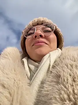 NewLale online show from 02-13-25, 06:20