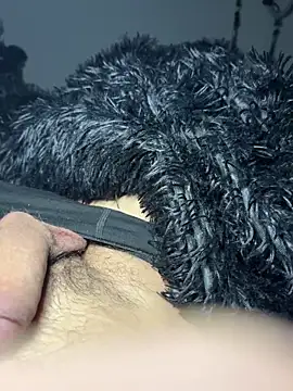 Snapshot of rich212002 chatting on 03-23-26, 03:54 rich212002 online show from 03-23-26, 03:54