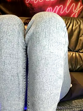 Melody87 online show from 03-02-25, 08:29