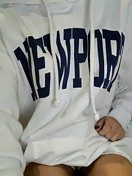 Melody87 online show from 11-25-25, 08:20