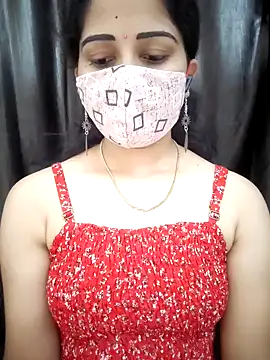 Snapshot of Angleannie chatting on 11-05-25, 06:19 Angleannie online show from 11-05-25, 06:19