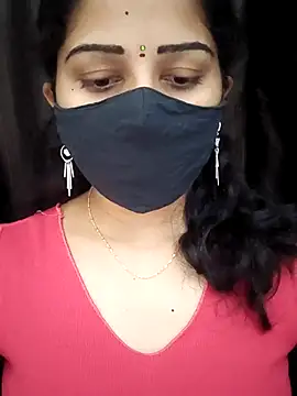 Snapshot of Angleannie chatting on 11-07-25, 05:46 Angleannie online show from 11-07-25, 05:46