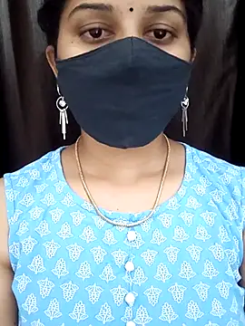 Snapshot of Angleannie chatting on 11-16-25, 06:57 Angleannie online show from 11-16-25, 06:57