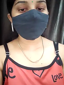 Snapshot of Angleannie chatting on 11-28-25, 03:36 Angleannie online show from 11-28-25, 03:36