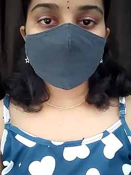 Snapshot of Angleannie chatting on 02-02-26, 05:55 Angleannie online show from 02-02-26, 05:55