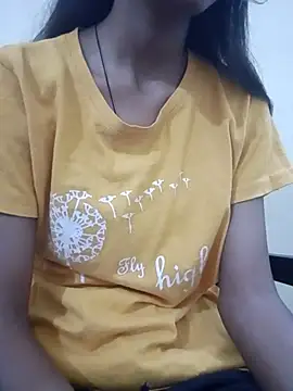 Snapshot of Kumkum_36 chatting on 04-09-26, 05:18 Kumkum 36 online show from 04-09-26, 05:18
