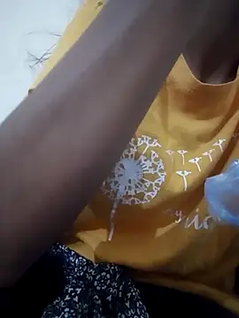 Snapshot of Kumkum_36 chatting on 04-09-26, 06:19 Kumkum 36 online show from 04-09-26, 06:19