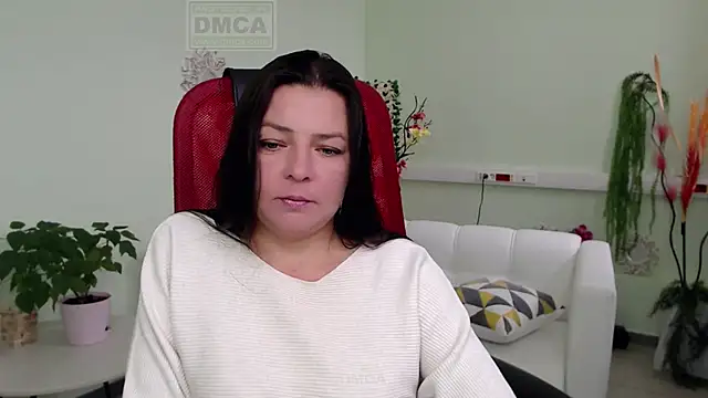 Snapshot of Lily_flower7 chatting on 09-23-25, 05:43 Lily flower7 online show from 09-23-25, 05:43