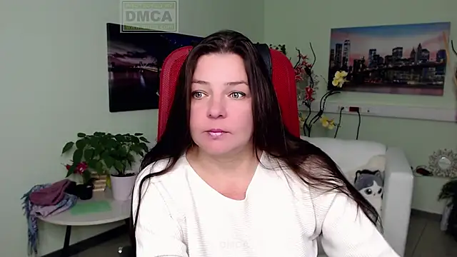 Snapshot of Lily_flower7 chatting on 11-05-25, 04:45 Lily flower7 online show from 11-05-25, 04:45