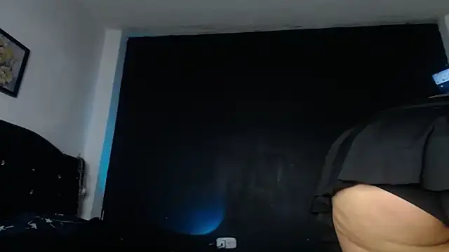 curvy cutie online show from 04-12-26, 04:34