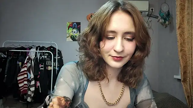 Snapshot of JoannaTompson chatting on 03-08-25, 03:28 JoannaTompson online show from 03-08-25, 03:28
