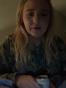 cammy2 online show from 12-29-24, 06:14