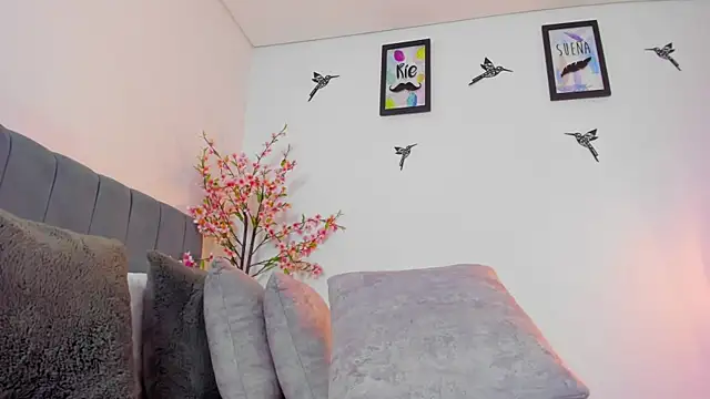 im sarah34 online show from 12-29-24, 05:21