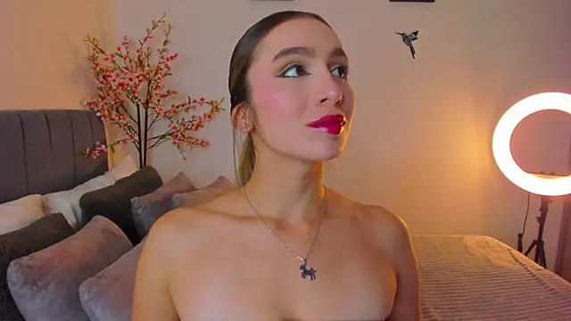 im sarah34 online show from 01-06-25, 05:19