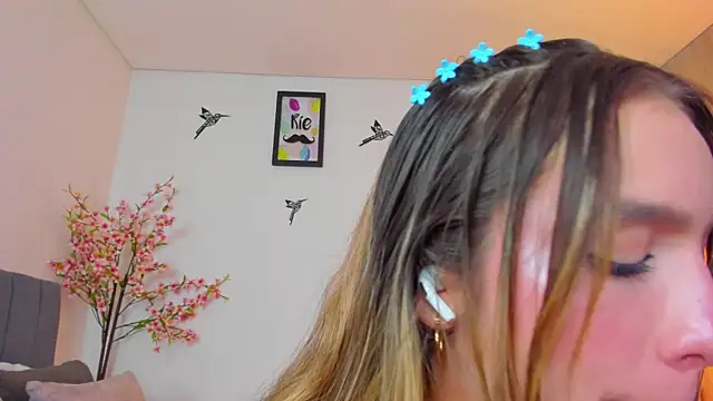 im sarah34 online show from 01-22-25, 07:03