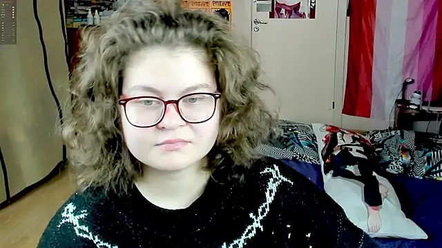 Sashy Way online show from 10-31-25, 10:38