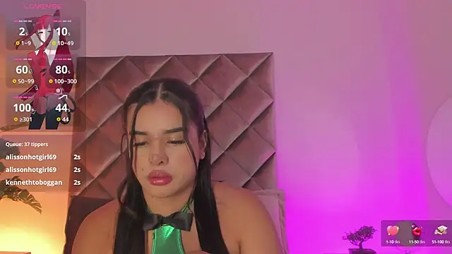 Snapshot of kaylarossi chatting on 10-05-25, 07:50 kaylarossi online show from 10-05-25, 07:50