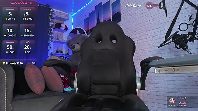 Naughty Charly online show from 02-04-25, 07:22