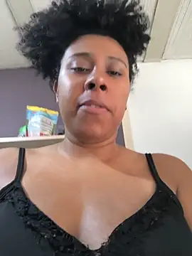 EmmilyBrant online show from 05-25-26, 02:12