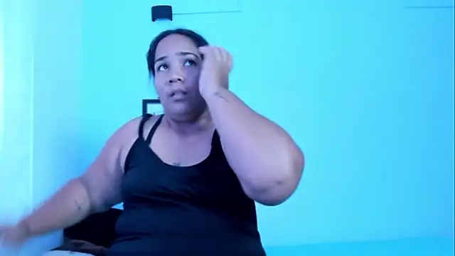 Mariana villa13 online show from 03-11-25, 03:12