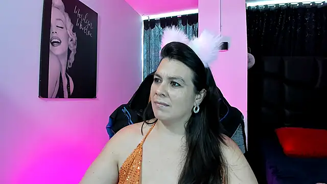 martina foxy  online show from 02-05-25, 02:26