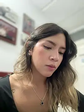 Mila Morgan online show from 01-22-25, 10:48