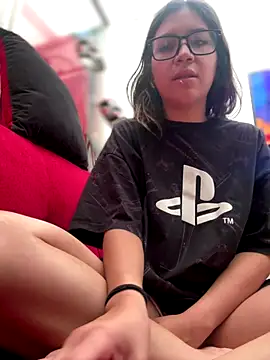 Mila Morgan online show from 10-23-25, 03:22