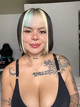Snapshot of ivanna_rivera chatting on 04-29-26, 03:38 ivanna rivera online show from 04-29-26, 03:38