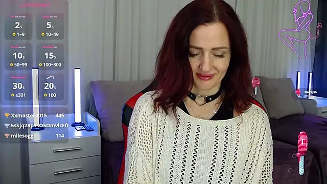 ElisaJane online show from 12-24-24, 03:49