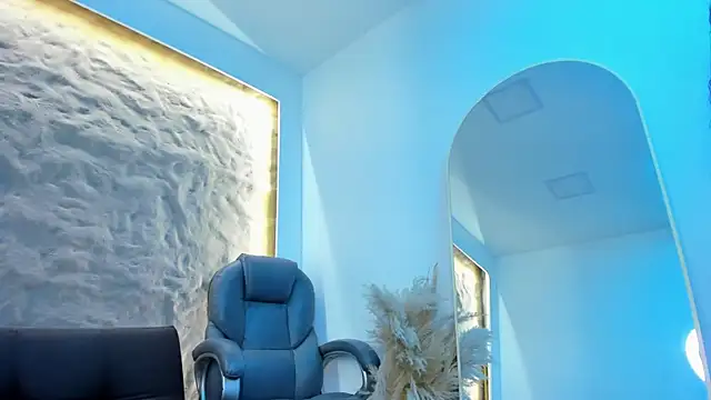 Isa  Blanc online show from 02-27-25, 03:04