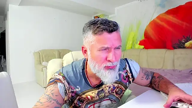 BlowMyXXL online show from 01-10-26, 05:26