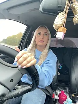 MerlinDave online show from 09-21-25, 01:29