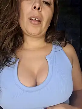 lauramcdowell1 online show from 06-27-26, 08:25