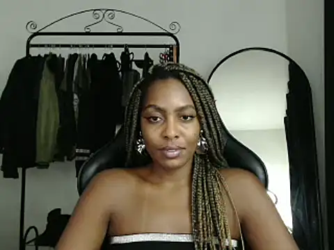 marisilva br online show from 02-17-25, 10:58