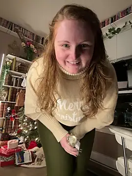 GingerSnap33 online show from 12-20-24, 02:41