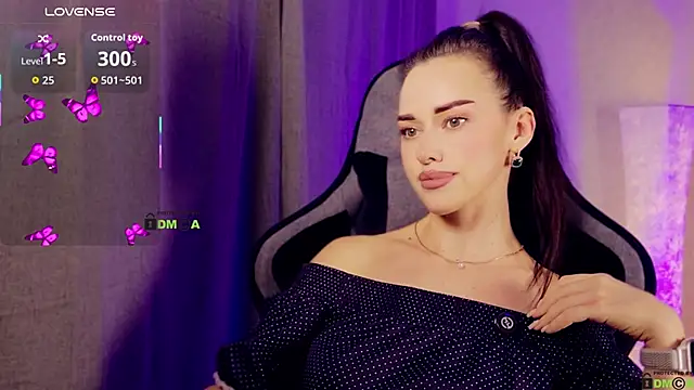 Snapshot of -CrazyAnna- chatting on 03-10-26, 06:46 -CrazyAnna- online show from 03-10-26, 06:46