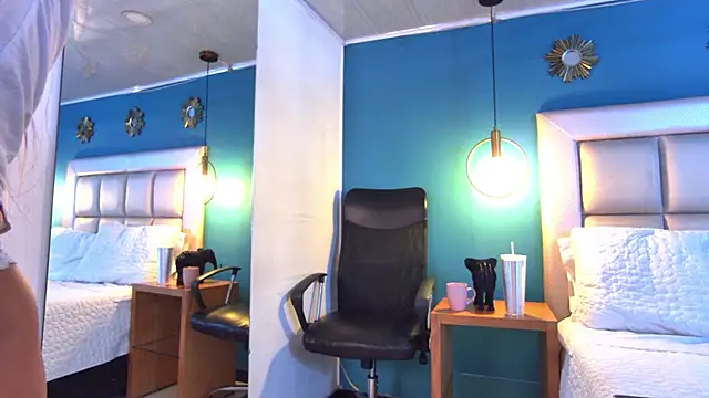 Miss ary online show from 01-20-25, 05:37