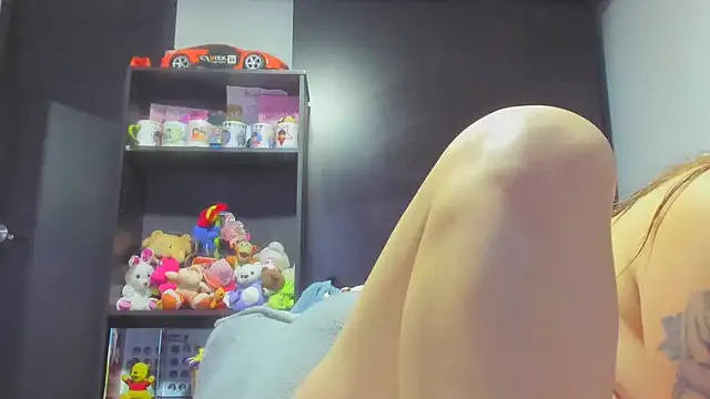 Snapshot of katty_squirt08 chatting on 03-10-25, 09:29 katty squirt08 online show from 03-10-25, 09:29