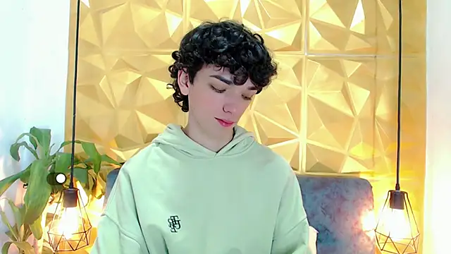 SexyJuliii21 online show from 01-19-25, 03:18