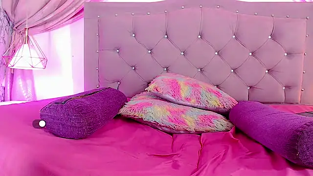 SexyJuliii21 online show from 01-27-25, 05:47