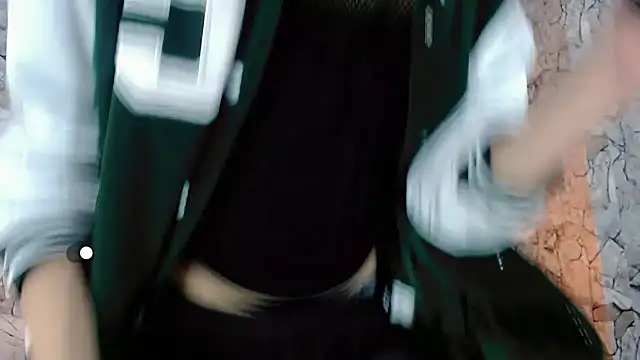 SexyJuliii21 online show from 02-25-25, 11:00