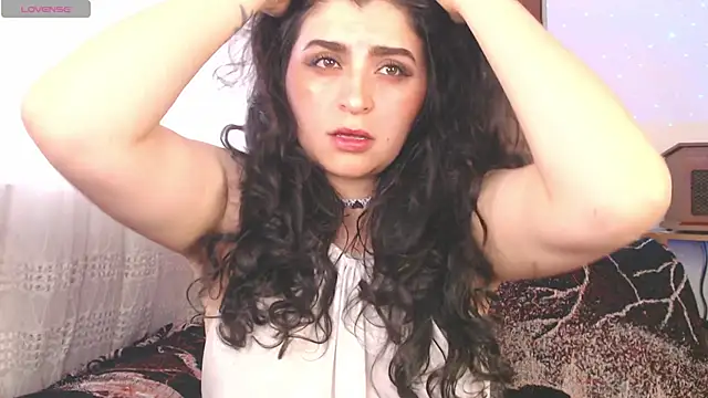 Snapshot of Marci_owo chatting on 10-08-25, 06:16 Marci owo online show from 10-08-25, 06:16