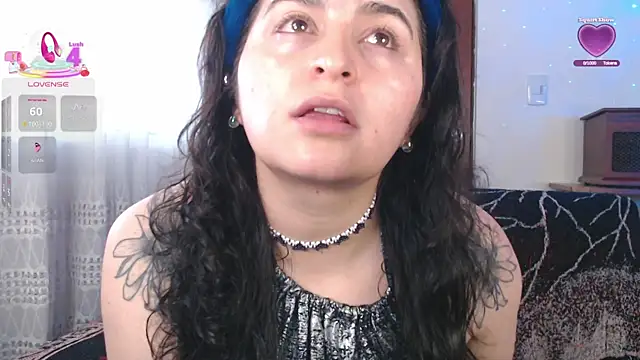 Snapshot of Marci_owo chatting on 10-09-25, 05:11 Marci owo online show from 10-09-25, 05:11