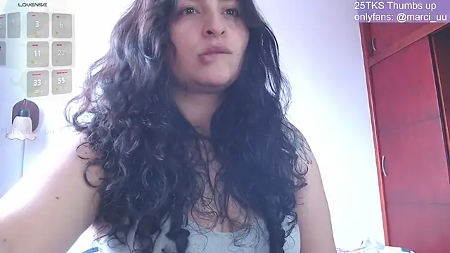 Snapshot of Marci_owo chatting on 03-02-26, 03:52 Marci owo online show from 03-02-26, 03:52